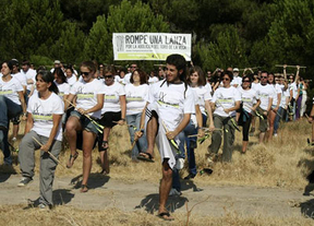 Medio millar de personas exige en Tordesillas y Valladolid el fin del Toro de la Vega