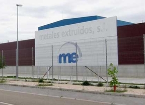 Directivos de Extrusiones Metálicas visitan el Ayuntamiento de Valladolid para informar de la continuidad de la planta de Metales