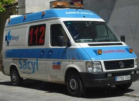 Un fallecido en una colisión entre un turismo y un autobús en La Mudarra (Valladolid)