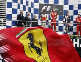 Kimi Raikkonen vence en el Gran Premio de Bélgica