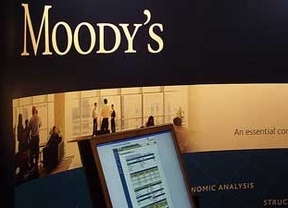 Moody's rebaja la calificación de CyL