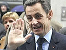 Sarkozy, que será 'jefe' europeo, propone también contratos de inmigrantes