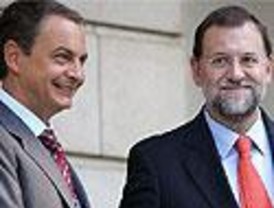 La prensa da por ganador a Zapatero en su duelo parlamentario con Rajoy, a quien golpean