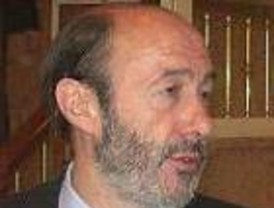 Rubalcaba deplora la 'miserable' utilización del terrorismo por parte del PP