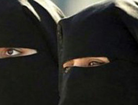 El Parlamento belga prohíbe el uso del 'burka' en espacios públicos