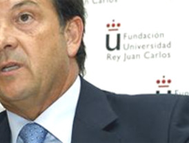 Zapatero reitera su confianza en Saiz, 'jefe de los espías'