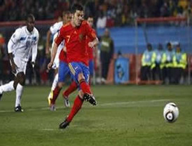 La 'Furia Roja' vence a Honduras 2-0 y va por clasificación a octavos
