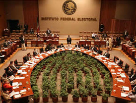 El Instituto Federal Electoral amonesta al Partido Acción Nacional por una frase en anuncio político