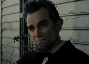 "Lincoln" con 13 nominaciones a premios de crítica