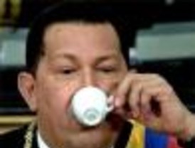 Hugo Chávez, a través de una llamada telefónica anunció cambios en su gabinete