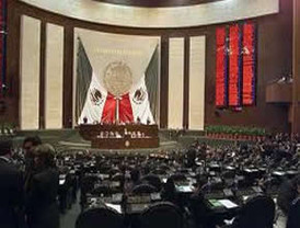 La Cámara de Diputados aprobó en sesión plenaria nueva Ley de Migración, protege a indocumentados