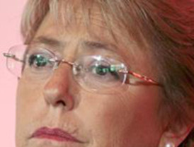 Los chilenos apoyarían una candidatura de Bachelet para 2013