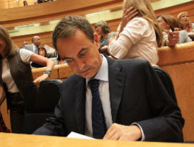 Zapatero dice que se ha llegado al límite en los autogobiernos y ahora toca remar todos juntos