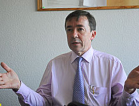El hijo de Carrillo gana las elecciones a rector y 'gobernará' la Complutense, la universidad más grande del país