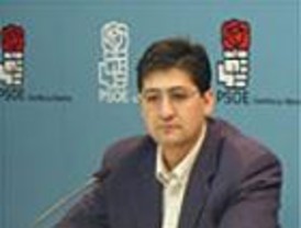Caballero (PSOE) critica el cambio de estrategia del PP, que no tiene ideas ni propuestas pero 