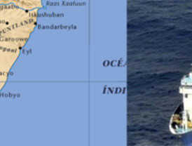 El buque 'Vega 5' ha sido visto conducido por corsarios en el Índico