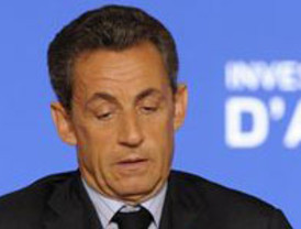 Sarkozy logra que los bancos se impliquen en ayudar a Grecia