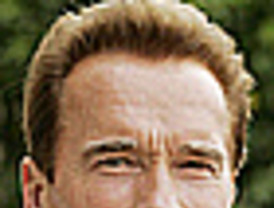 'Terminator Schwarzenegger' se va dejando arruinada a California