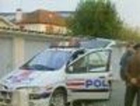 Dos etarras detenidos en Francia contaban con el número de teléfono de un alto cargo de Interior