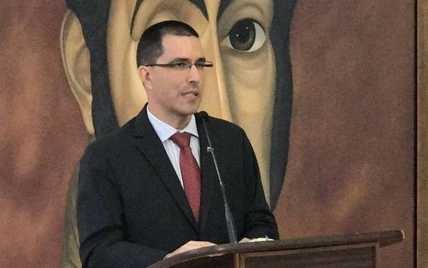 Jorge Arreaza pide a Chile que respete las leyes e instituciones venezolanas