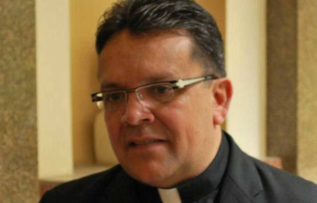 Papa Francisco nombra a Rojas Ruiz obispo auxiliar de Mérida