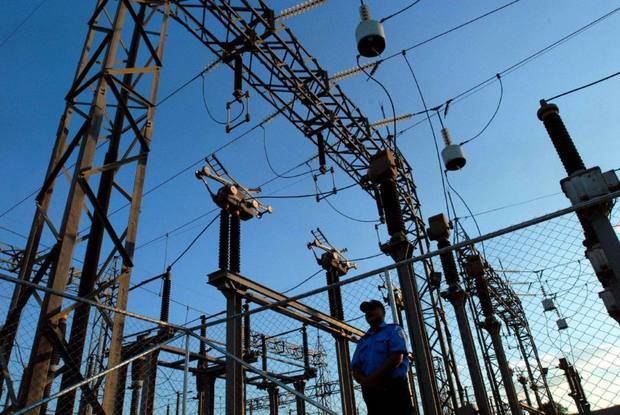 Aseguran que falla eléctrica en el país se debe a falta de mantenimiento