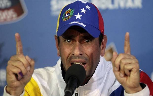Capriles dice es una 'burla' a venezolanos que Gobierno envíe ayuda a Houston