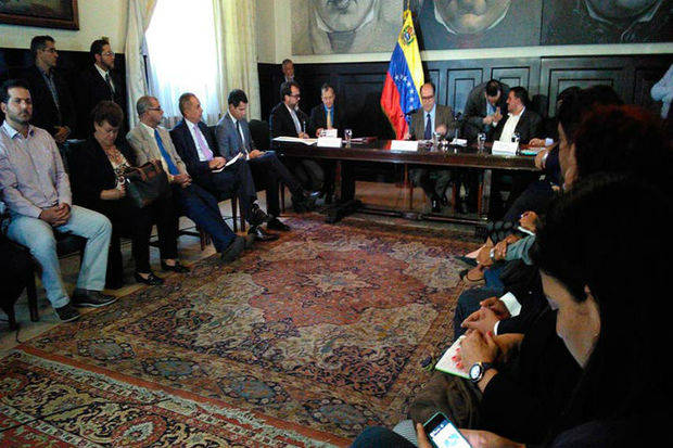 Guaidó sostuvo que el Gobierno gastó $ 22 mil millones en contratos de Odebrecht