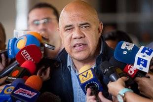 Chúo Torrealba ratificó que no hubo encuentro entre MUD y gobierno