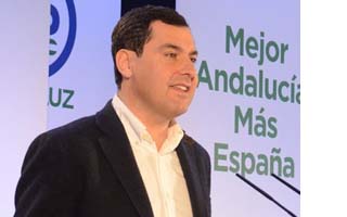 Juanma Moreno acusa a C's de ser 'el bastón del PSOE-A'
