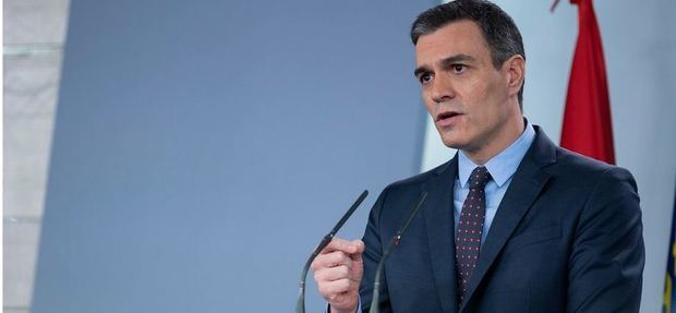Pedro Sánchez dice que la dimisión de Chaves y Zarrías será 