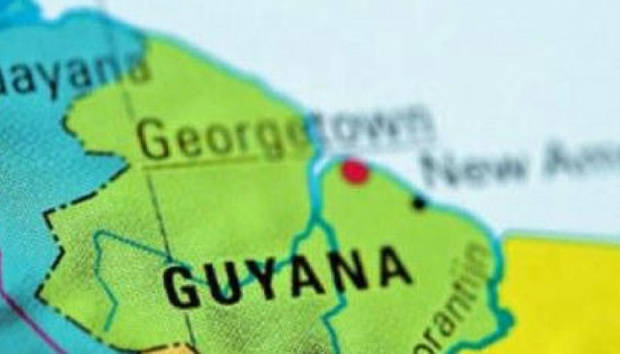 Guyana desea mejorar relación con Venezuela tras triunfo opositor en Asamblea
