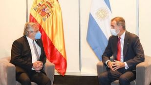 Alberto Fernández se reunió con el Rey Felipe VI en Bolivia