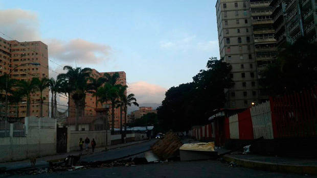 Persisten barricadas en algunas zonas de la Gran Caracas
