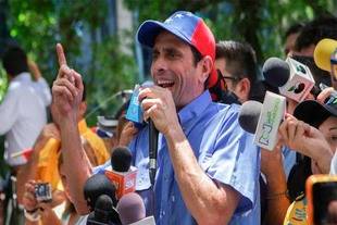 Capriles denuncia que diputada D'Elia fue inhabilitada por 15 años