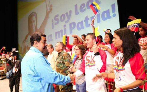Presidente Maduro reafirmó su disposición al diálogo nacional con sectores de la oposición
