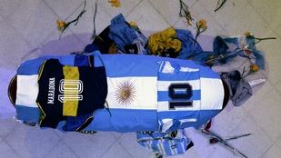 Conmovedora despedida de todo un país a Diego Armando Maradona