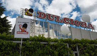Mondelez y Damel Group concluyen el proceso de traspaso de la planta de Dulciora con el mantenimiento de 72 empleos