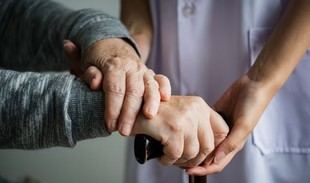 Aumenta un 3% el precio del Servicio de Ayuda a Domicilio en Andalucía