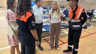 El equipo de Gobierno de la Comunidad de Madrid visita puntos de acogida para apoyar a evacuados en Brunete y Móstoles