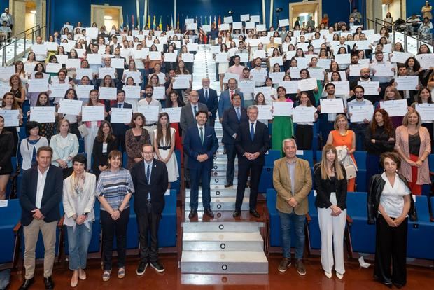 Emigración abre la convocatoria de 250 becas BEME de máster en Galicia para jóvenes gallegas y gallegos residentes en el exterior