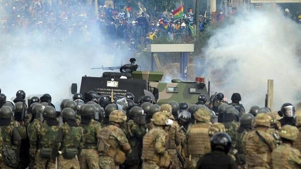 Escándalo internacional: Bolivia denunció que Macri envió municiones en apoyo al golpe de estado de Jeanine Añez