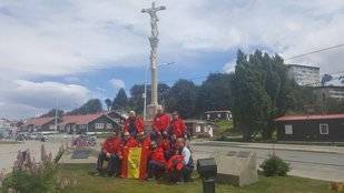 La Expedición Antártica visitó el 'cruceiro' gallego de Ushuaia