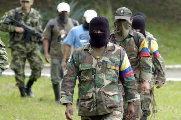 Guerrilleros de las FARC se despiden de sus armas y ahora temen por su vida