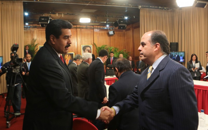 Maduro a Julio Borges: “Te espero en Miraflores, yo soy el que va a firmar  el acuerdo” | Red de Diariocrítico.com