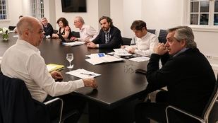 Fernández acordó con Kicillof y Larreta "endurecer" el aislamiento si sigue la tendencia