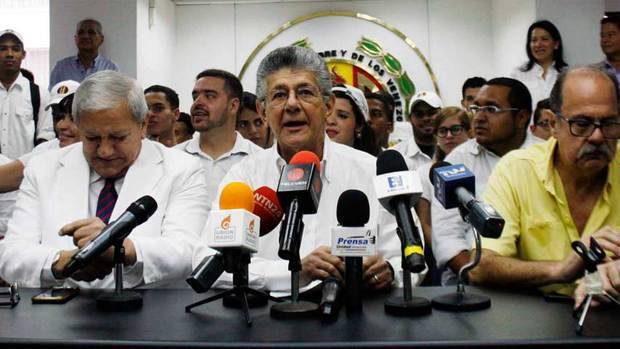 Ramos Allup advierte recrudecimiento de represión en manifestaciones