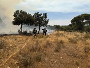 Valdemaqueda: Santa María de la Alameda sigue confinado y 13 carreteras afectadas por los incendios