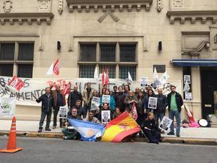 Los trabajadores de la Embajada continúan con la huelga ante la falta de respuesta del gobierno español