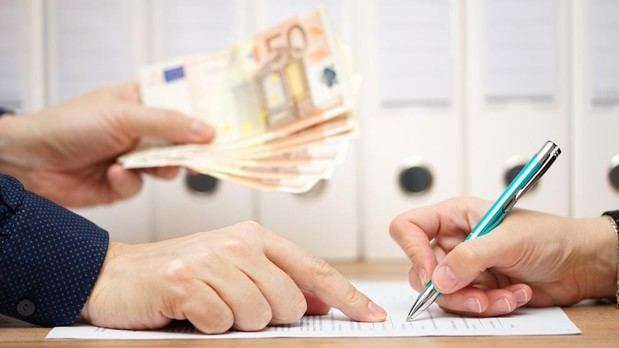 Italia incauta 1,1 millones de euros en investigación de fraude y corrupción